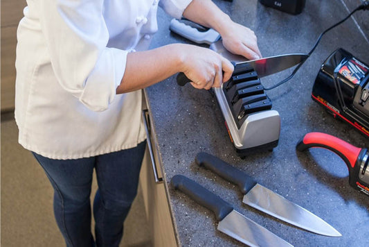 Puoi usare un affiliatore di coltello elettrico su un coltello da chef giapponese?