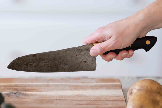 Comment les chefs japonais tiennent-ils leurs couteaux? Une introduction à l'adhérence et à la technique