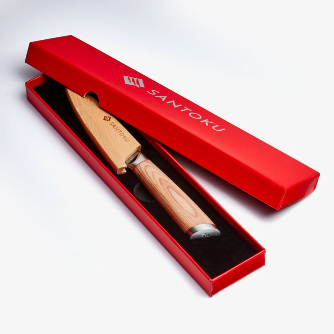 Coltello per disosso giapponese in acciaio damasco Haruta da 6 pollici VG10 con manico in legno e fodero